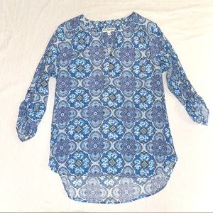 Kim Rogers Blue Floral Blouse 3/4 button sleeve L
